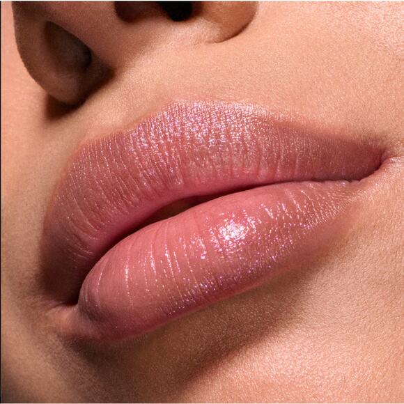 MAC Sugar Crystal Lip Oil Stick - Glisten Up - Picture 4 of 4